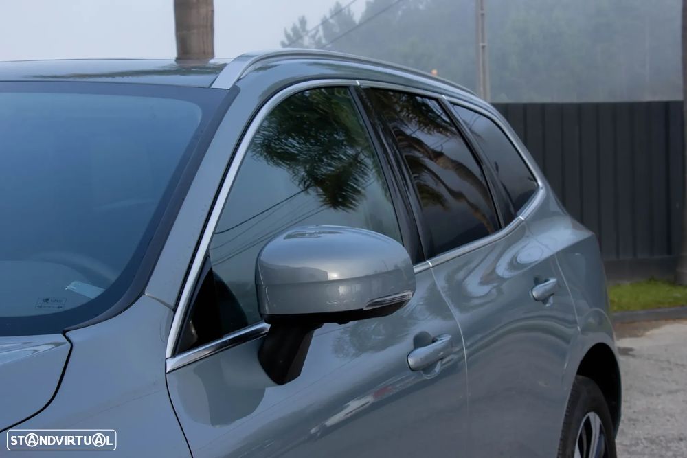 Volvo XC 60 2.0 T6 PHEV Inscription AWD - 16