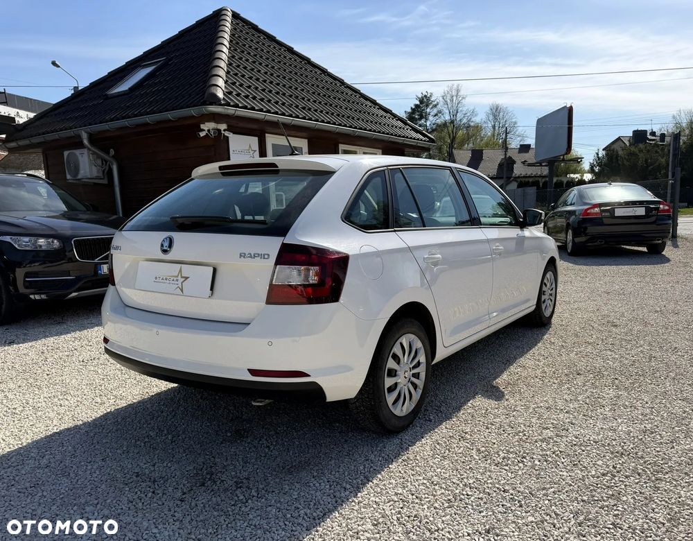 Skoda RAPID 1.4 TDI DPF Style - 5