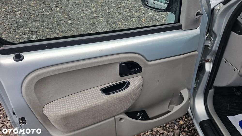 Renault Kangoo 1.5 dCi Expression - 9