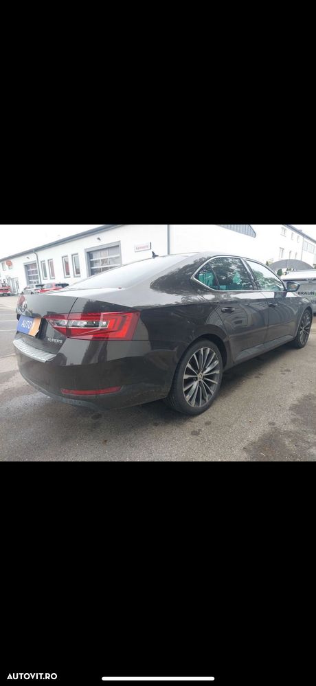Skoda Superb 2.0 TDI DSG L&K - 7