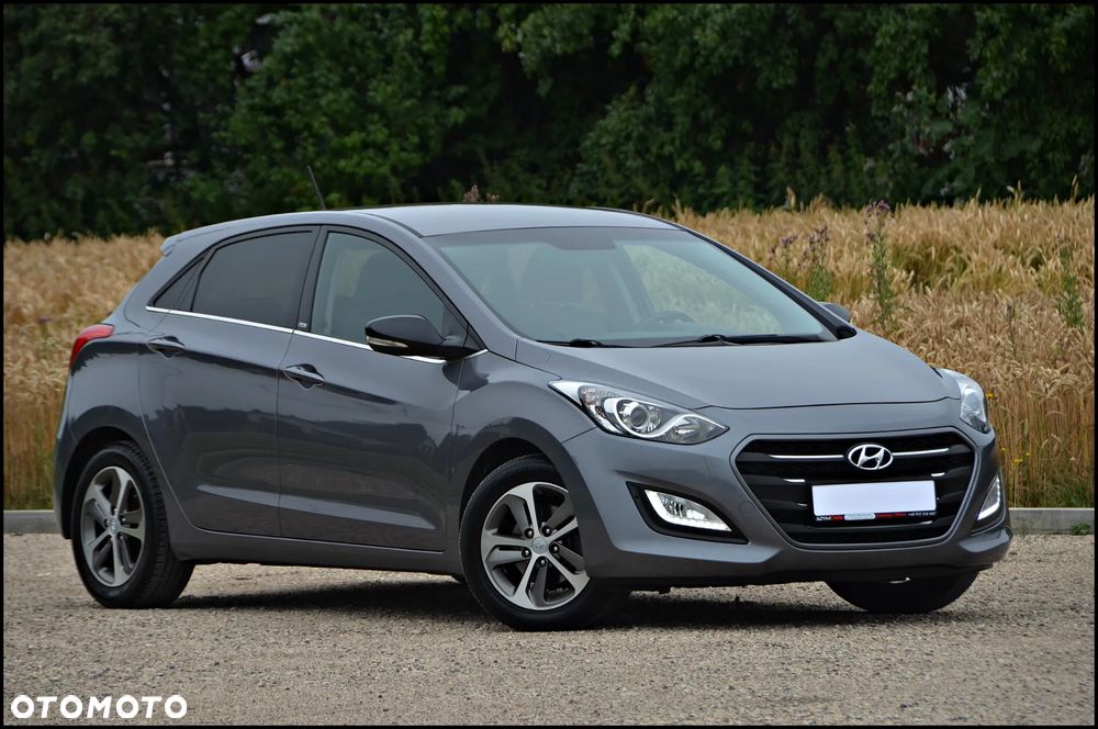 Hyundai i30 1.6 CRDi Premium - 8