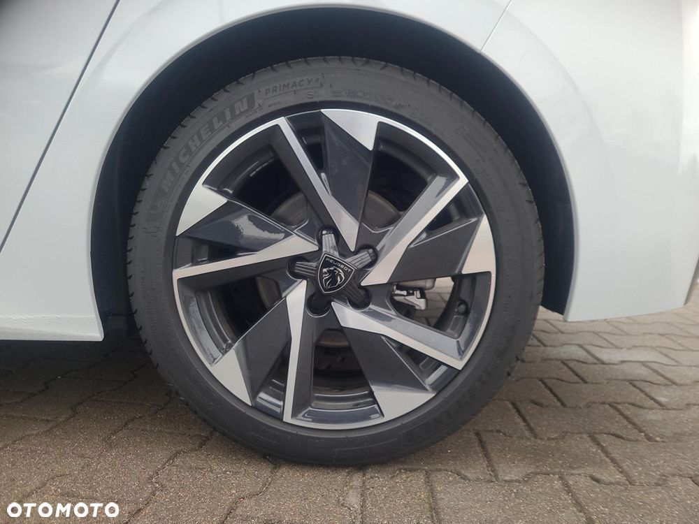 Peugeot 308 - 18