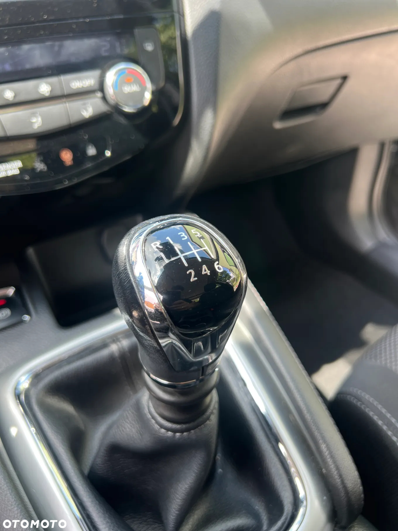 Nissan Qashqai 1.6 DIG-T N-Connecta - 11