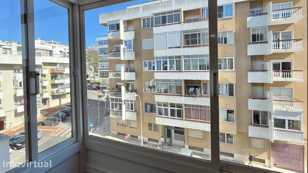 Apartamento T2 - zona central de Oeiras - Arrendamento - Grande imagem: 4/30