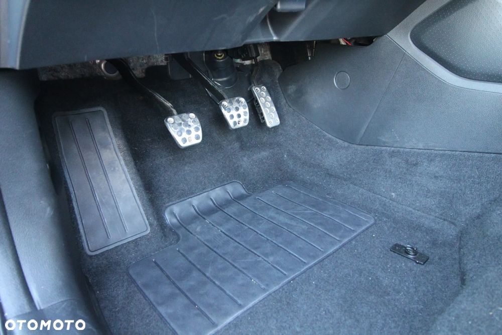 Honda Civic 1.4 i-VTEC Comfort - 24
