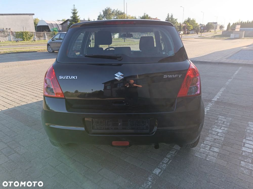 Suzuki Swift 1.3 GLX / Comfort - 9