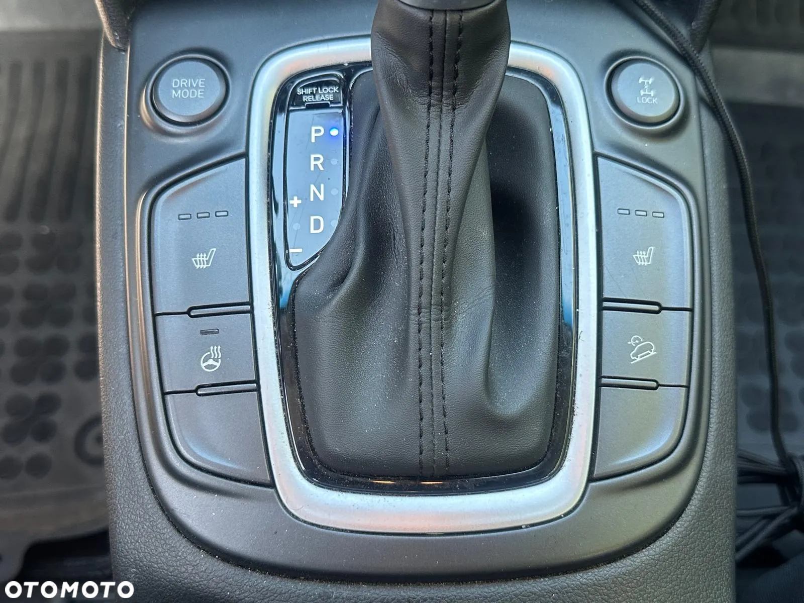 Hyundai Kona - 12
