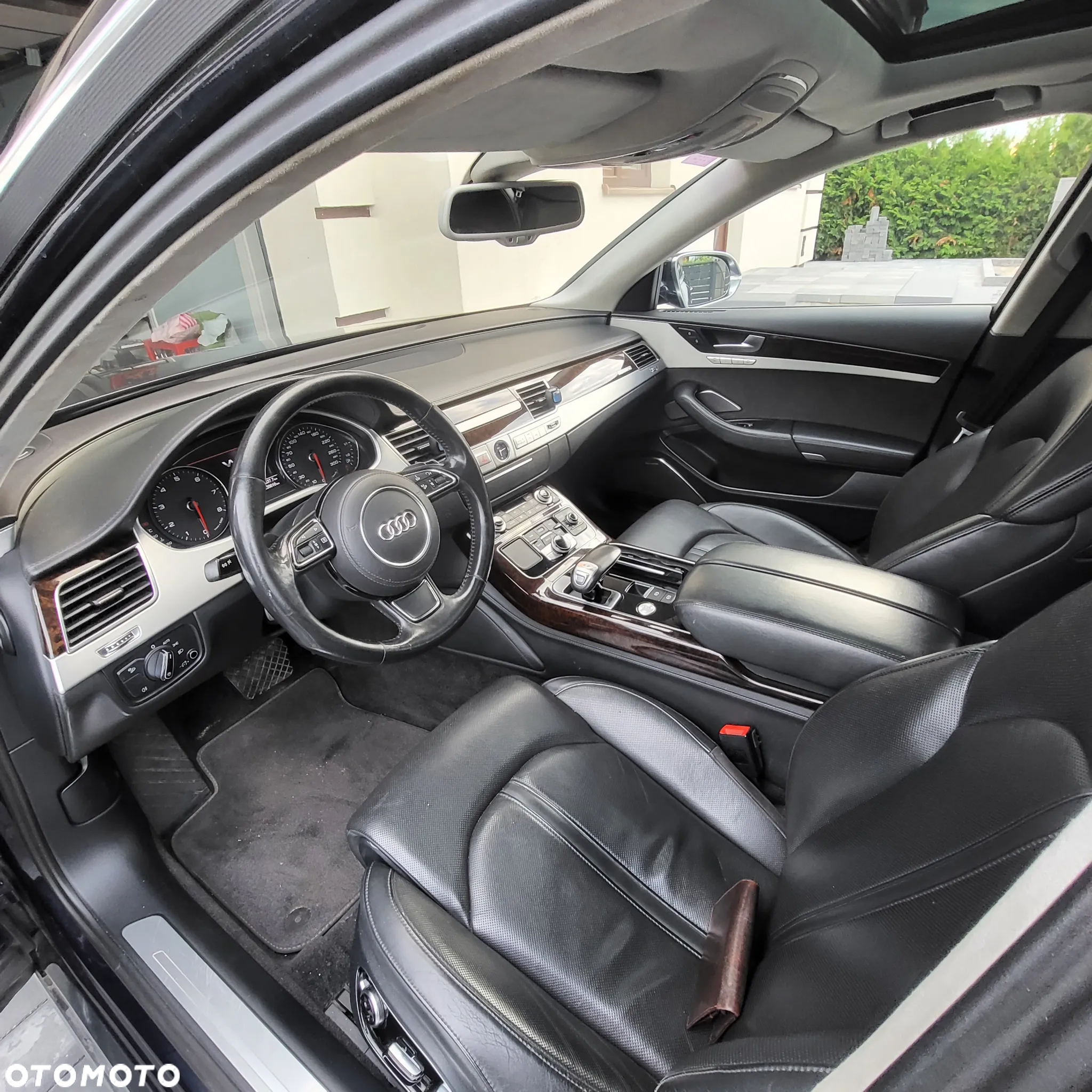 Audi A8 6.3 W12 FSI L Quattro - 11