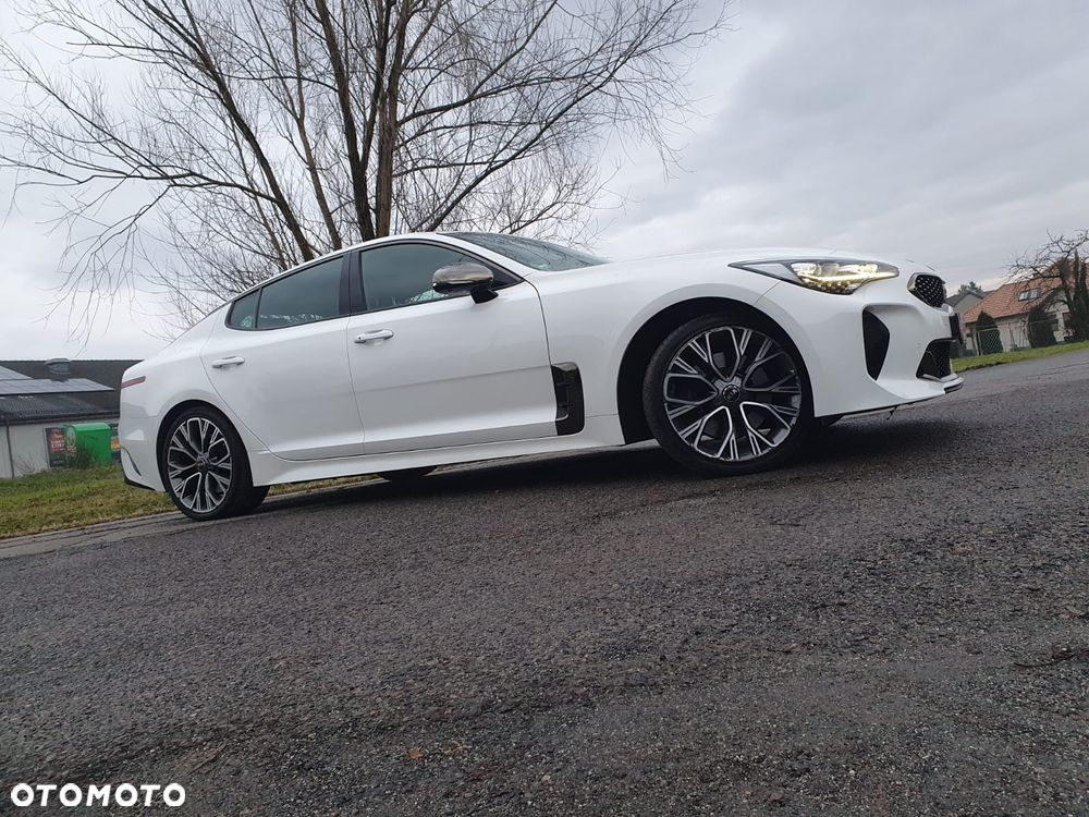 Kia Stinger 2.0 T-GDI GT Line - 35