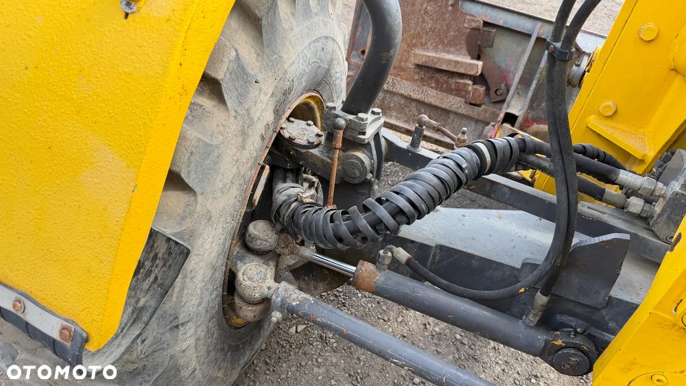 New Holland F106.6 - 13