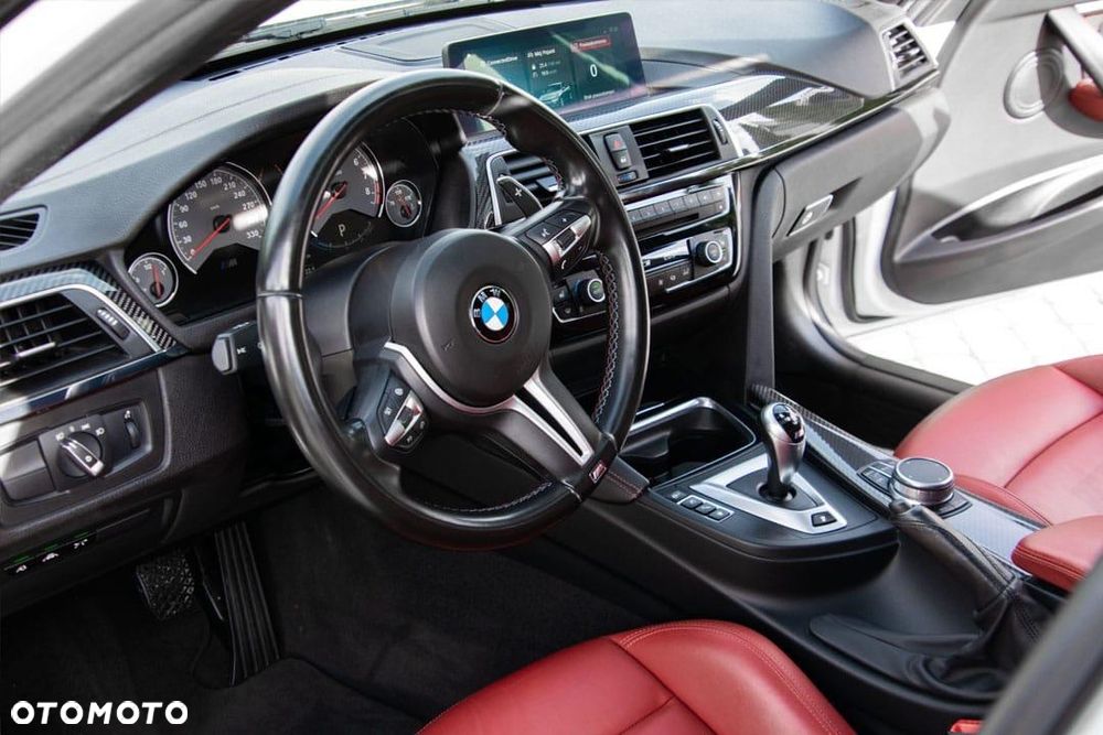 BMW M3 DKG Competition - 13