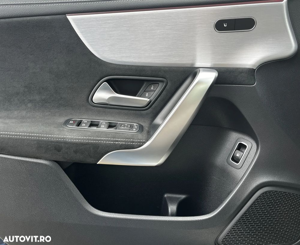 Mercedes-Benz A 250 e 8G-DCT AMG Line - 20