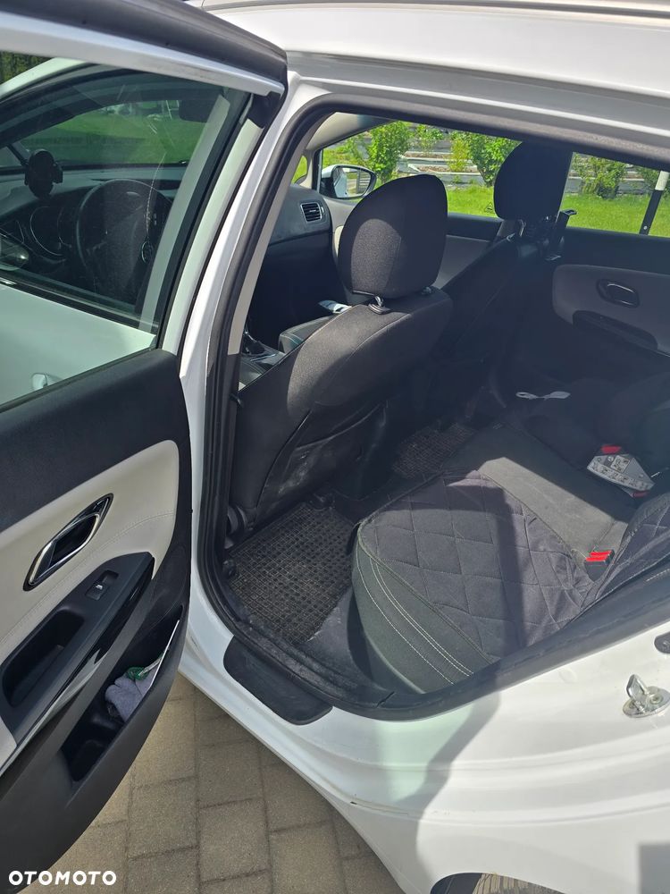 Kia Ceed 1.6 CRDi L - 9