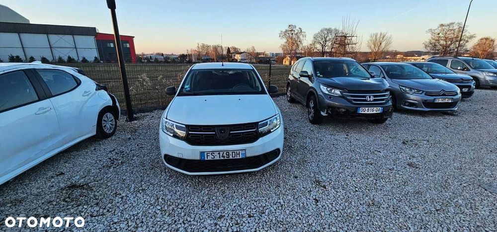 Dacia Sandero - 3