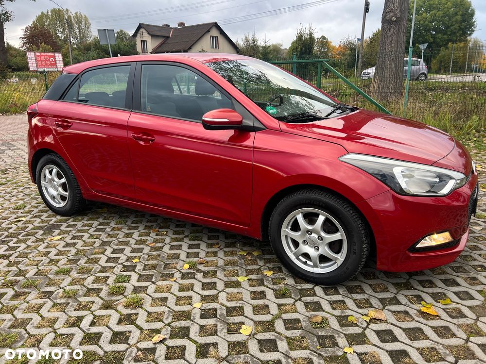 Hyundai i20 1.4 Trend - 11