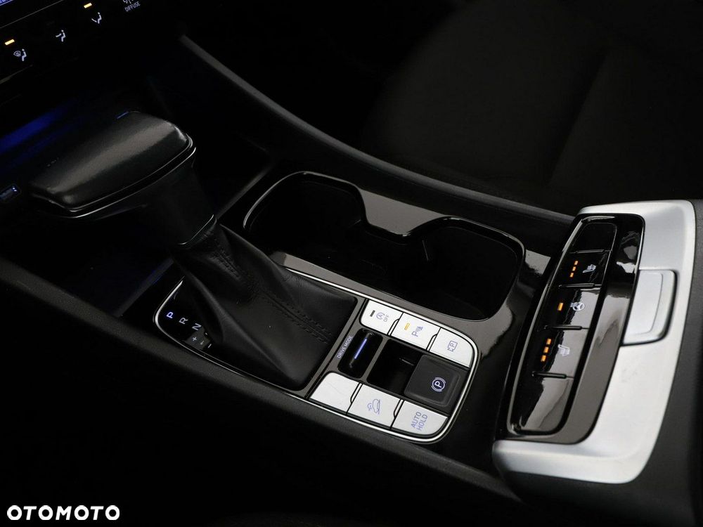 Hyundai Tucson 1.6 CRDi 48V-Hybrid 2WD DCT Select - 31