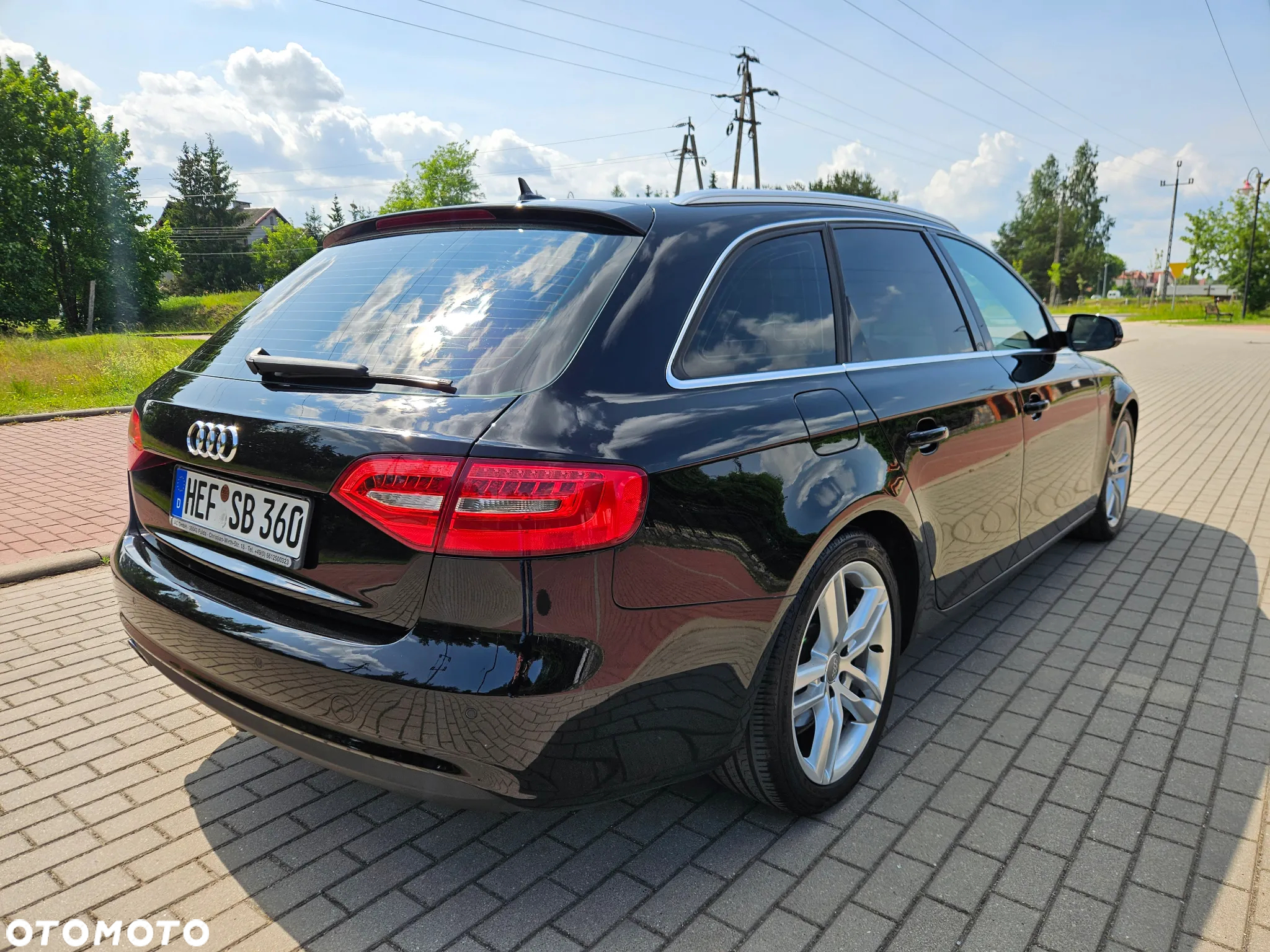 Audi A4 Avant 2.0 TDI DPF multitronic S line Sportpaket - 4