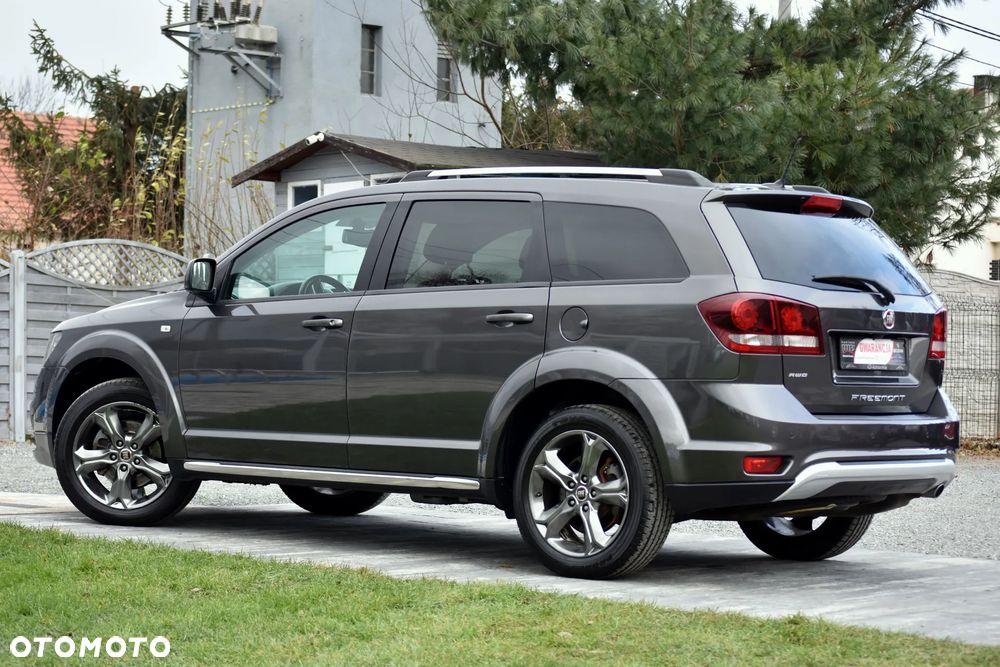 Fiat Freemont 2.0 Multijet 16V DPF Automatik Allrad Cross - 14