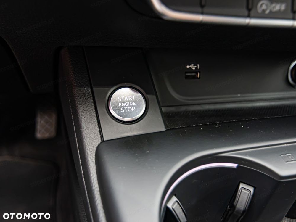 Audi A4 Limousine 35 TFSI mHEV S tronic - 19