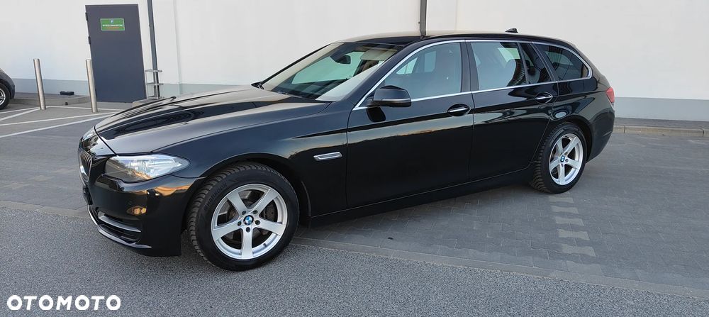 BMW Seria 5 525d Luxury Line - 7