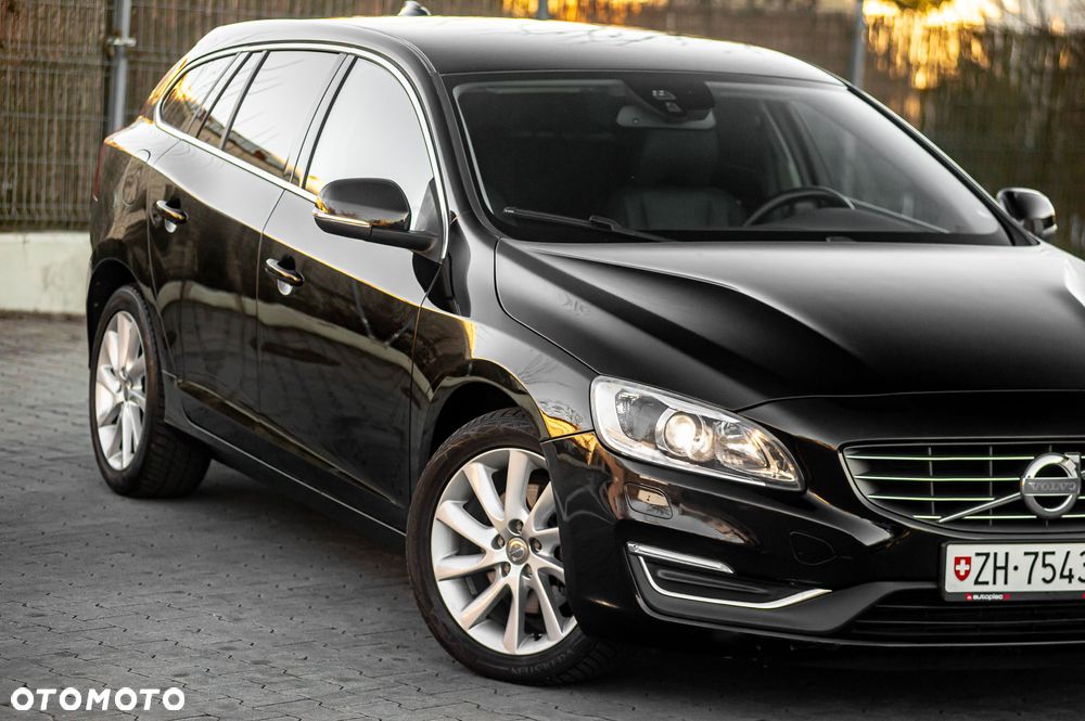 Volvo V60 D3 Geartronic Summum - 8