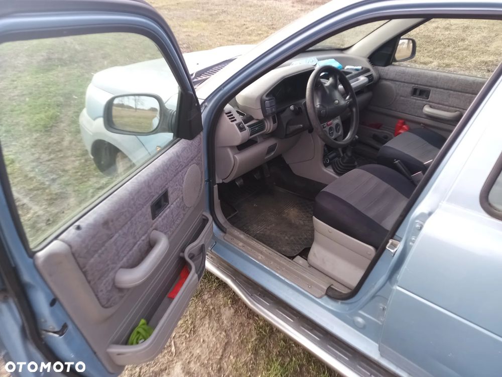 Land Rover Freelander - 26