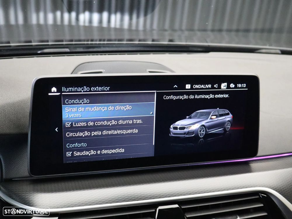 BMW 530 e Pack Desportivo M - 26