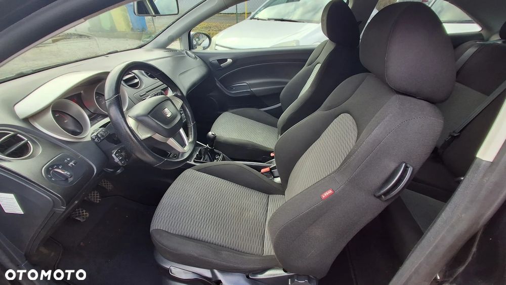 Seat Ibiza SC 1.6 TDI CR Sport - 10