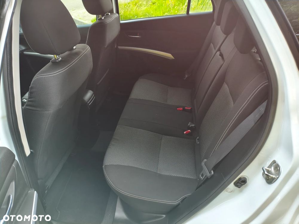 Suzuki SX4 S-Cross 1.6 DDiS 4x4 Comfort - 15