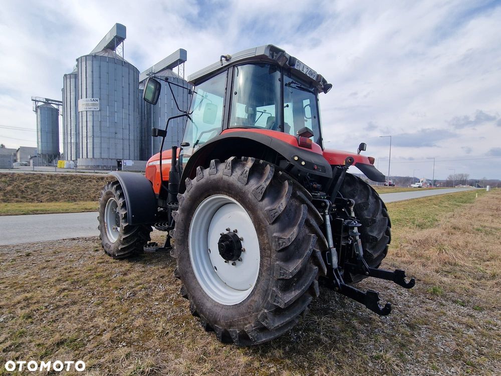Massey Ferguson - 7