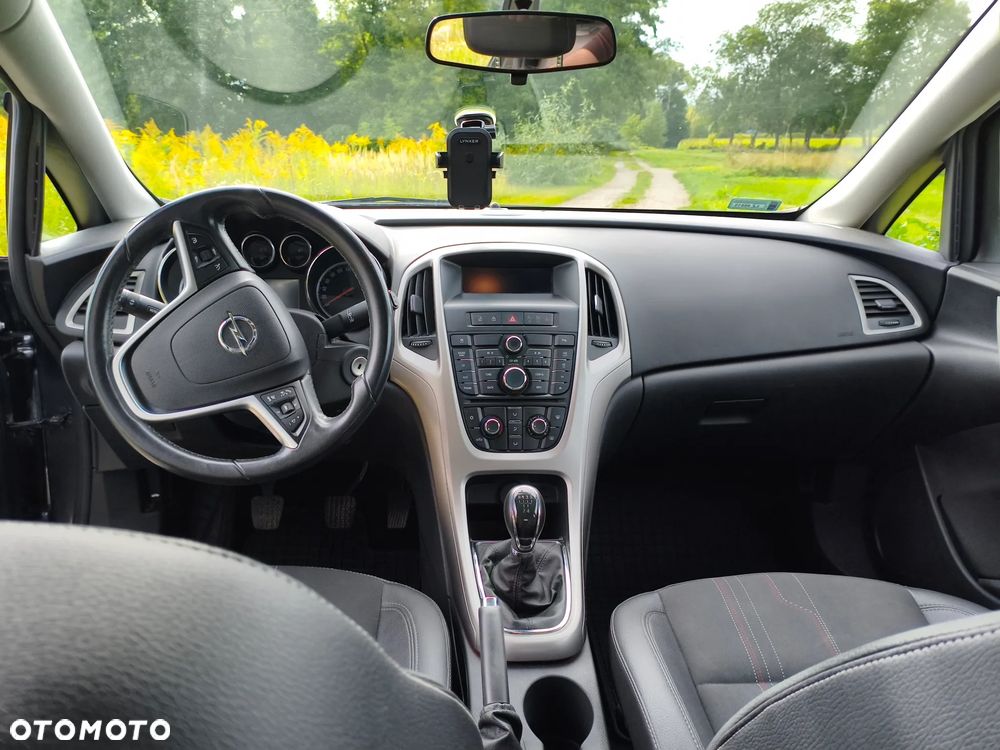 Opel Astra 1.6 Edition 150 - 12