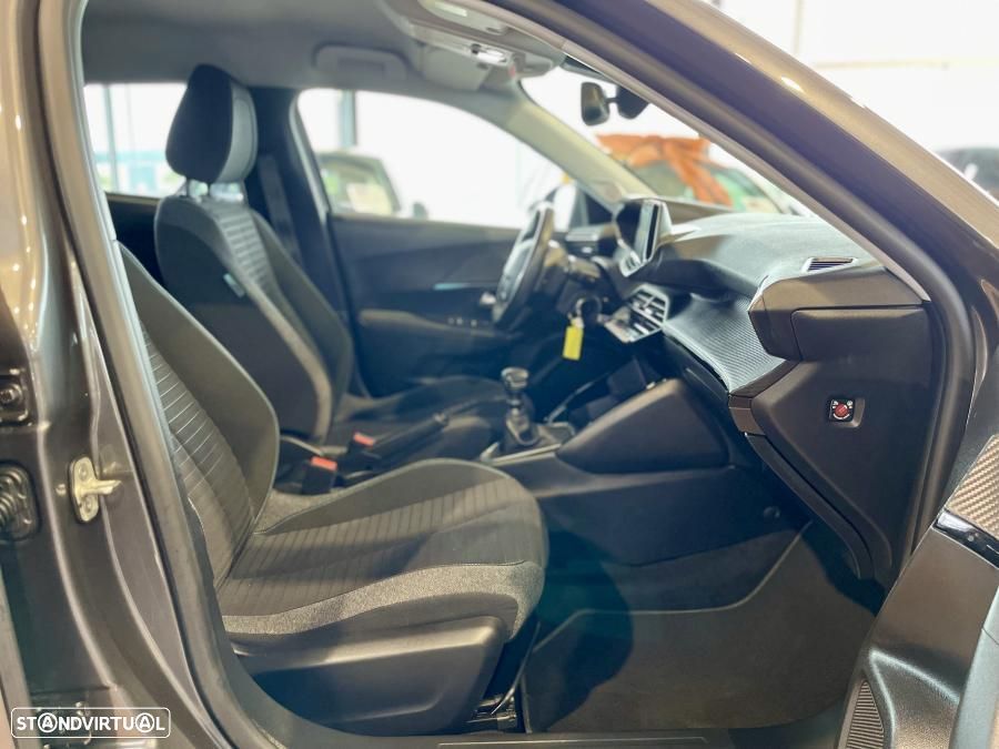 Peugeot 2008 1.2 PureTech Style - 26