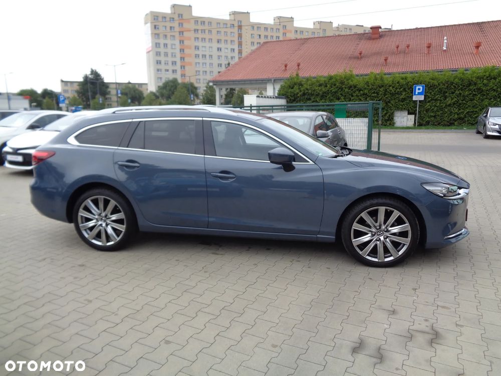 Mazda 6 - 8