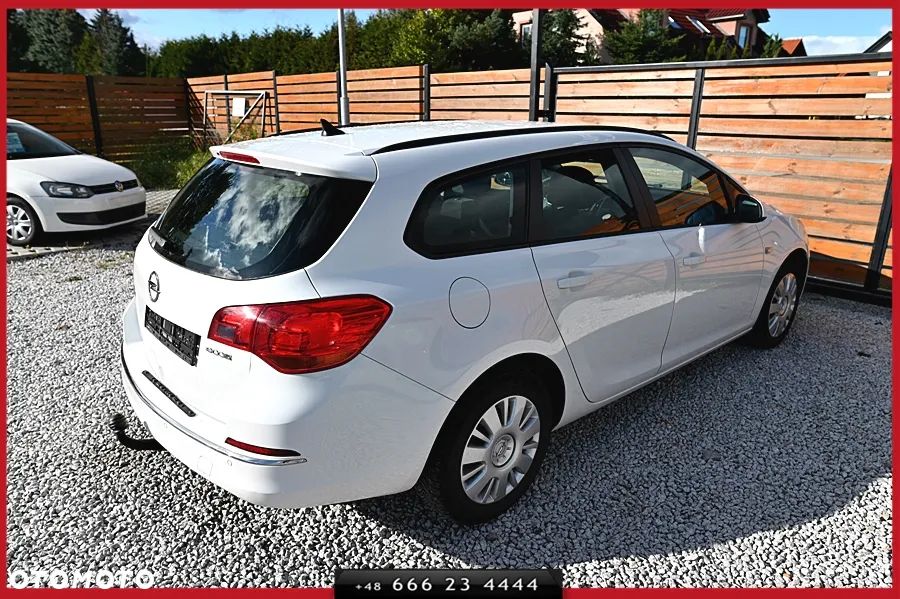Opel Astra GTC 1.4 Turbo - 13