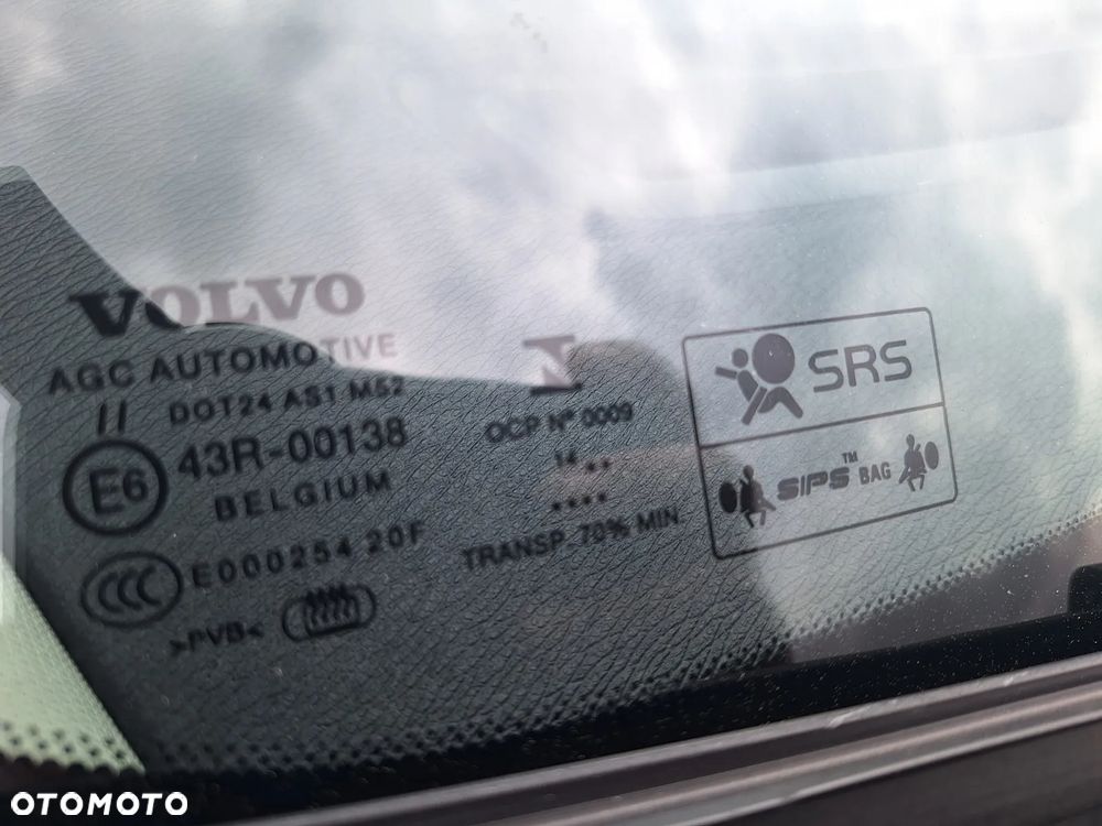 Volvo V40 D2 Momentum - 32