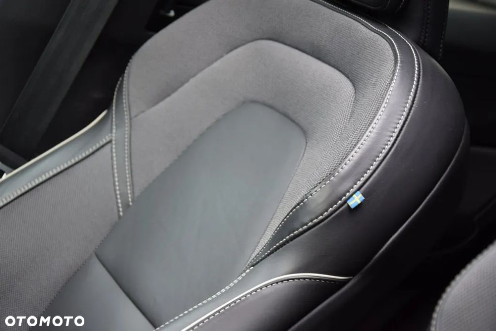 Volvo XC 60 B4 D Geartronic RDesign - 22