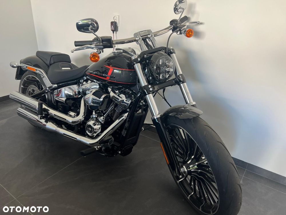 Harley-Davidson FXSB Breakout - 1