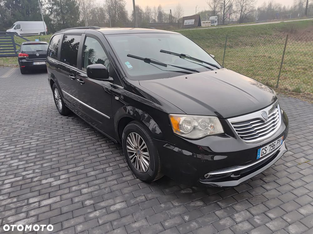 Lancia Voyager 2.8CRD Platinum - 16