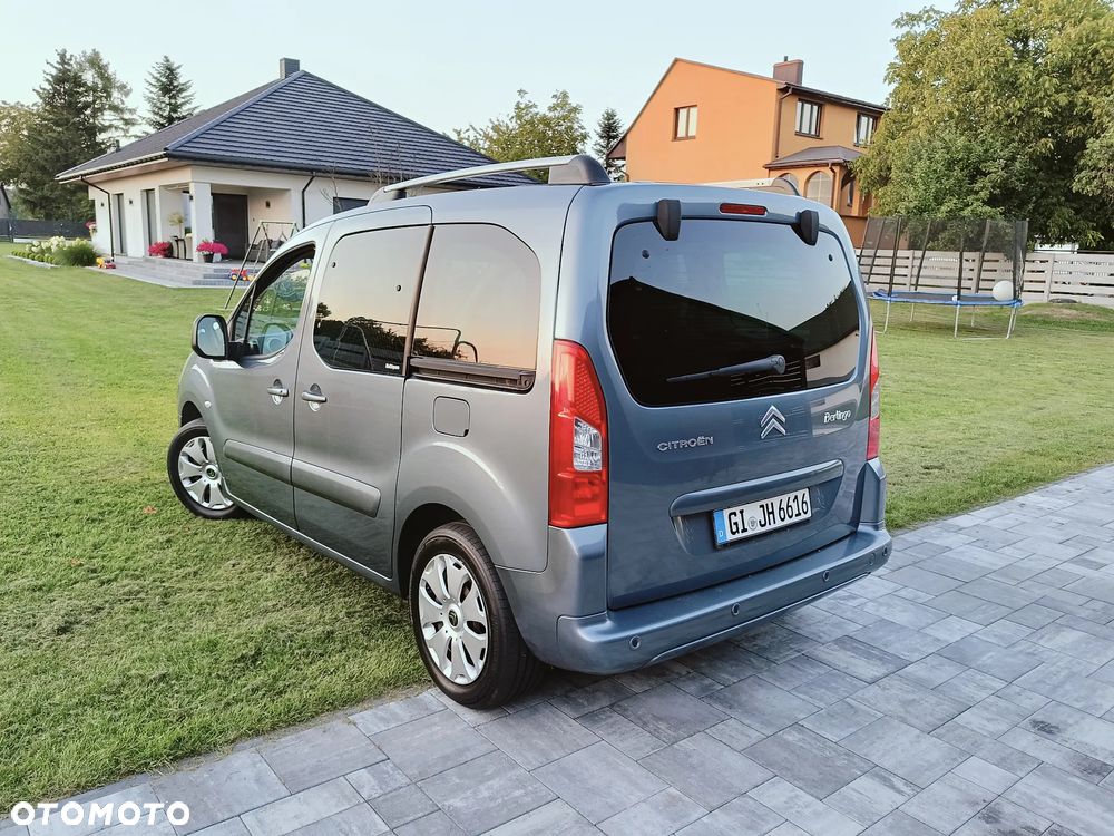 Citroën Berlingo 1.6 HDi 110 FAP Multispace Exclusive - 2