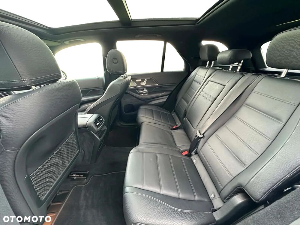 Mercedes-Benz GLE - 11