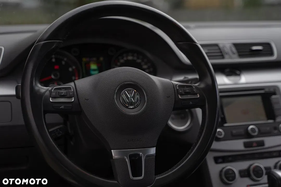 Volkswagen CC 1.4 TSI BMT DSG - 17