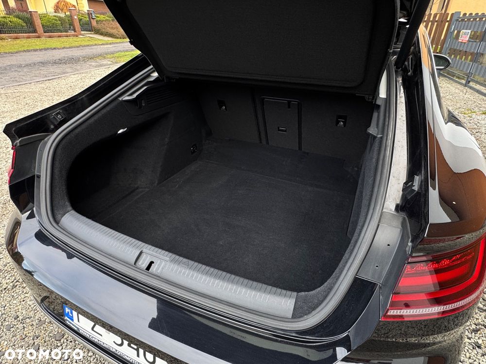 Volkswagen Arteon 2.0 TDI SCR DSG Elegance - 23