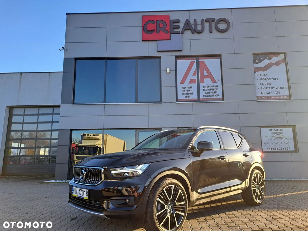 Volvo XC 40 T5 AWD Momentum - 1
