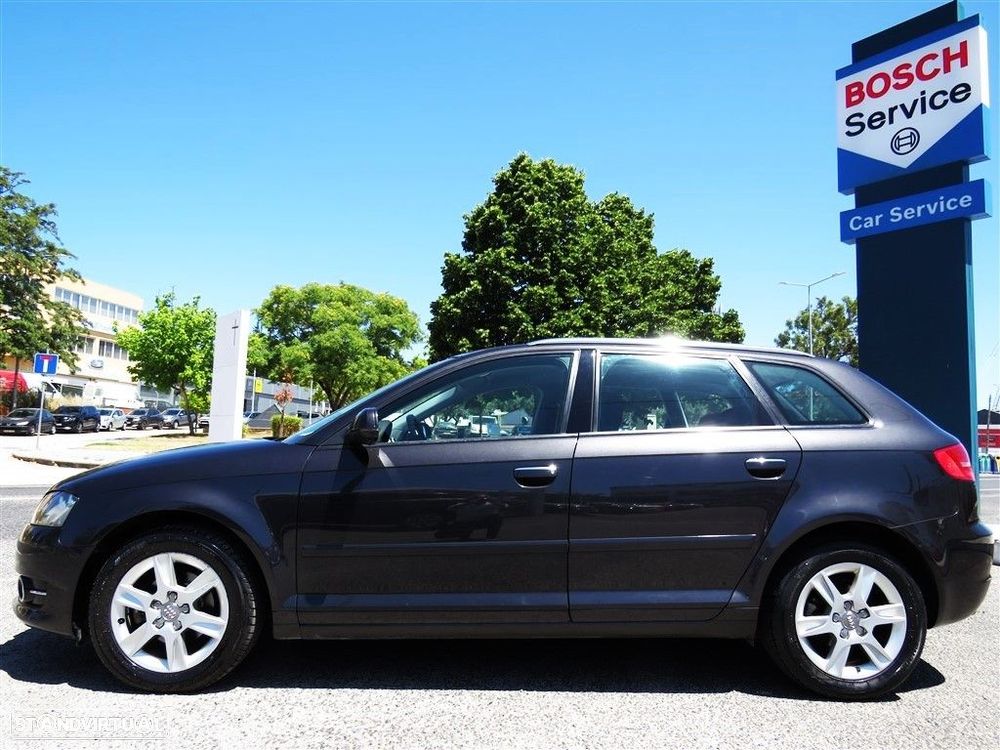 Audi A3 Sportback 1.6 TDI Attraction - 3