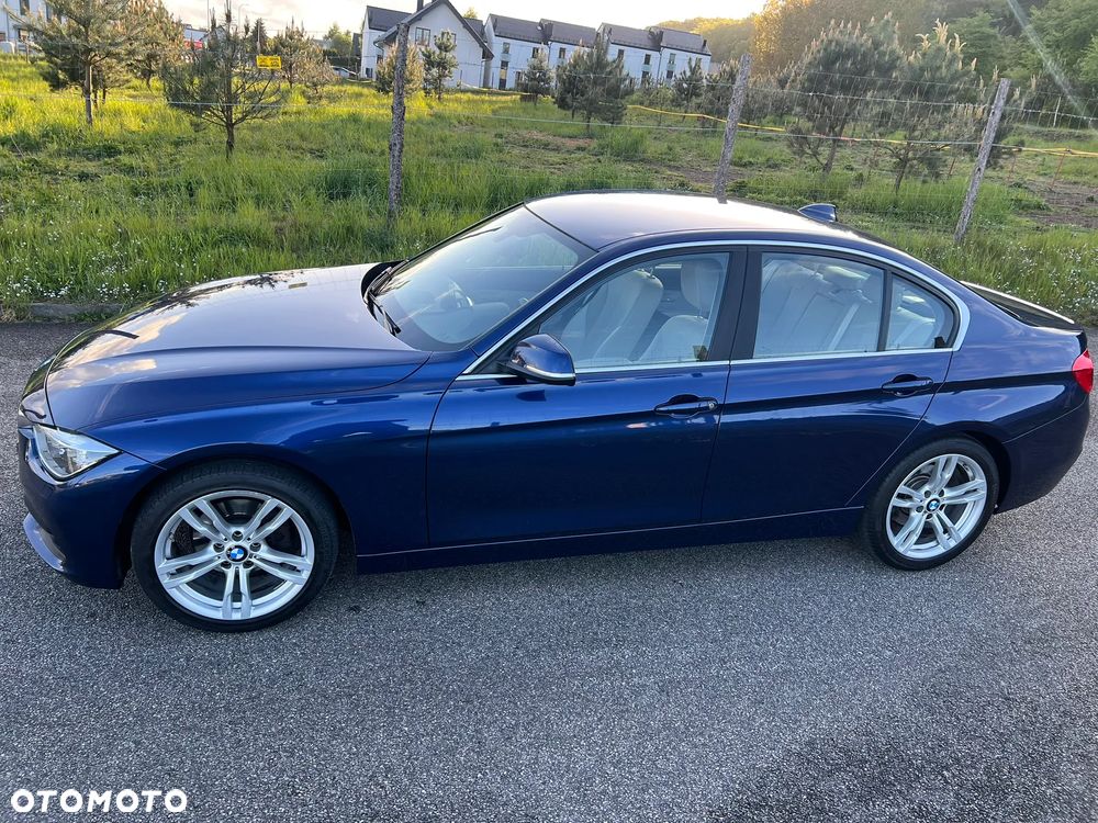 BMW Seria 3 320i Advantage - 3