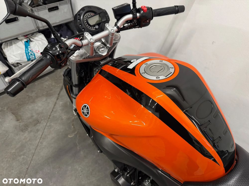 Yamaha FZ6 - 20