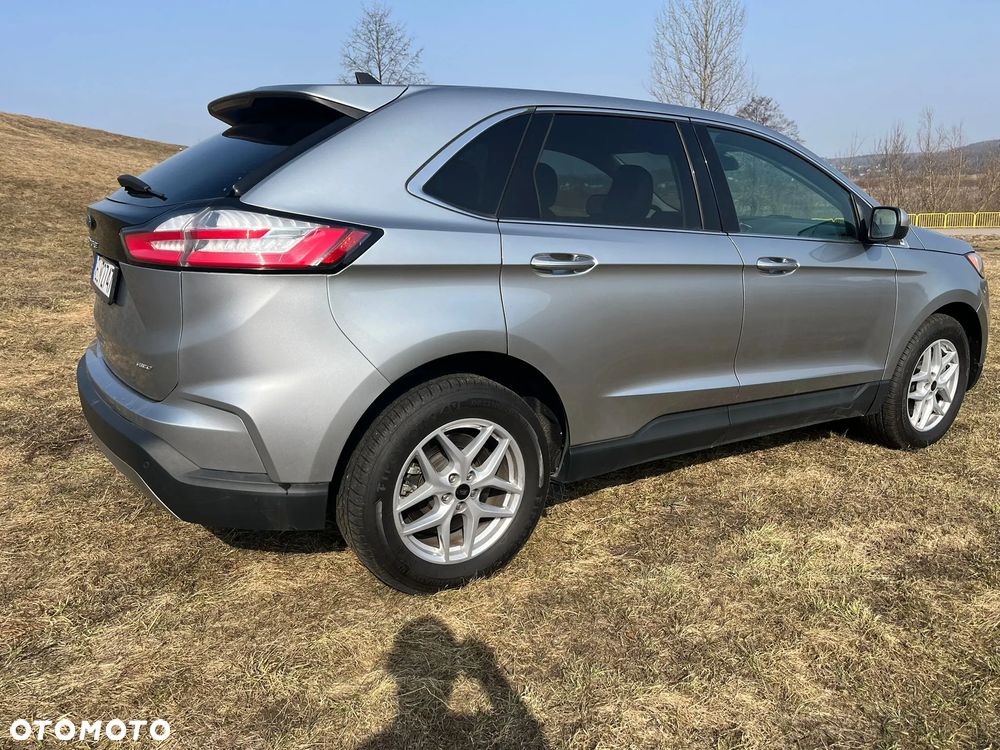 Ford Edge - 3