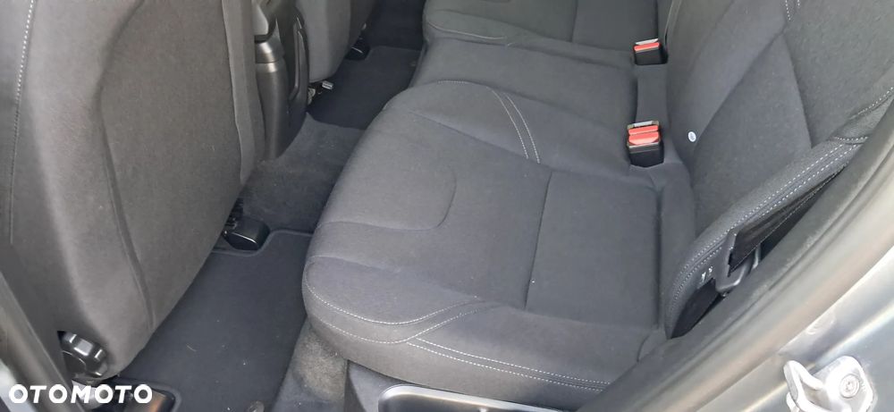 Volvo V40 D3 Drive-E Kinetic - 12