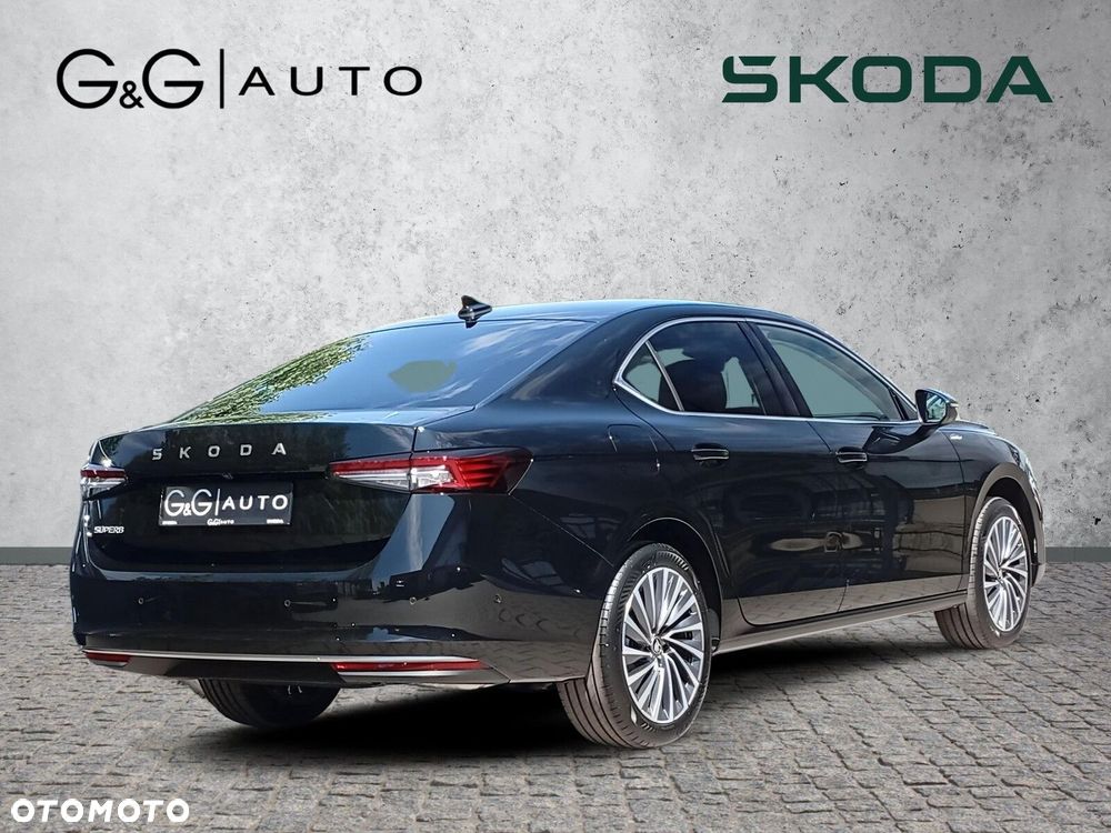 Skoda Superb 2.0 TSI L&K DSG - 7