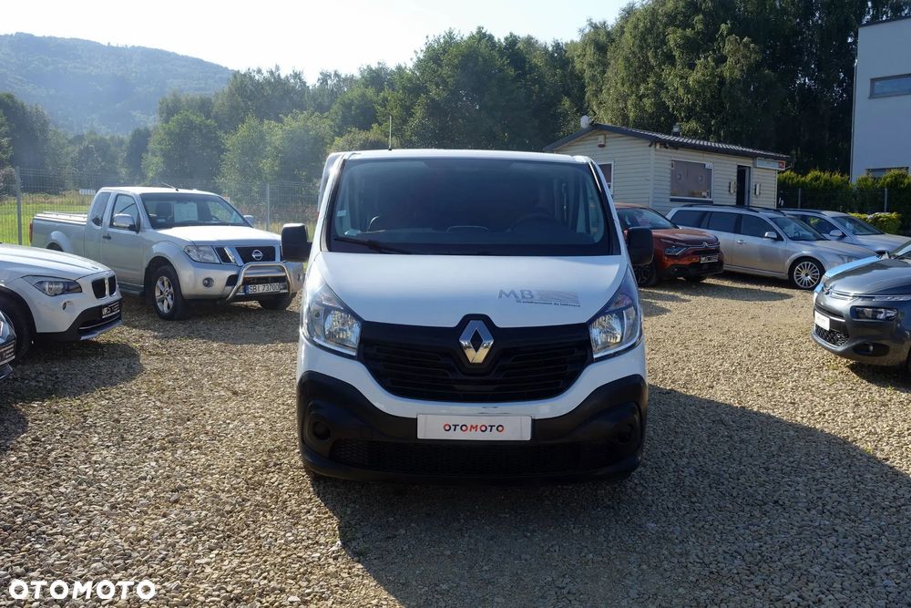 Renault Trafic - 2